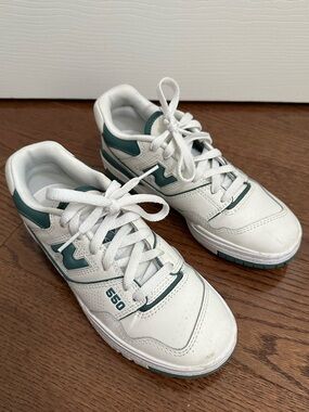New Balance 550 Sneakers